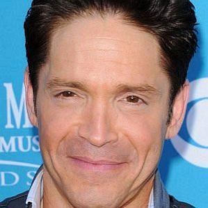how old is dave koz